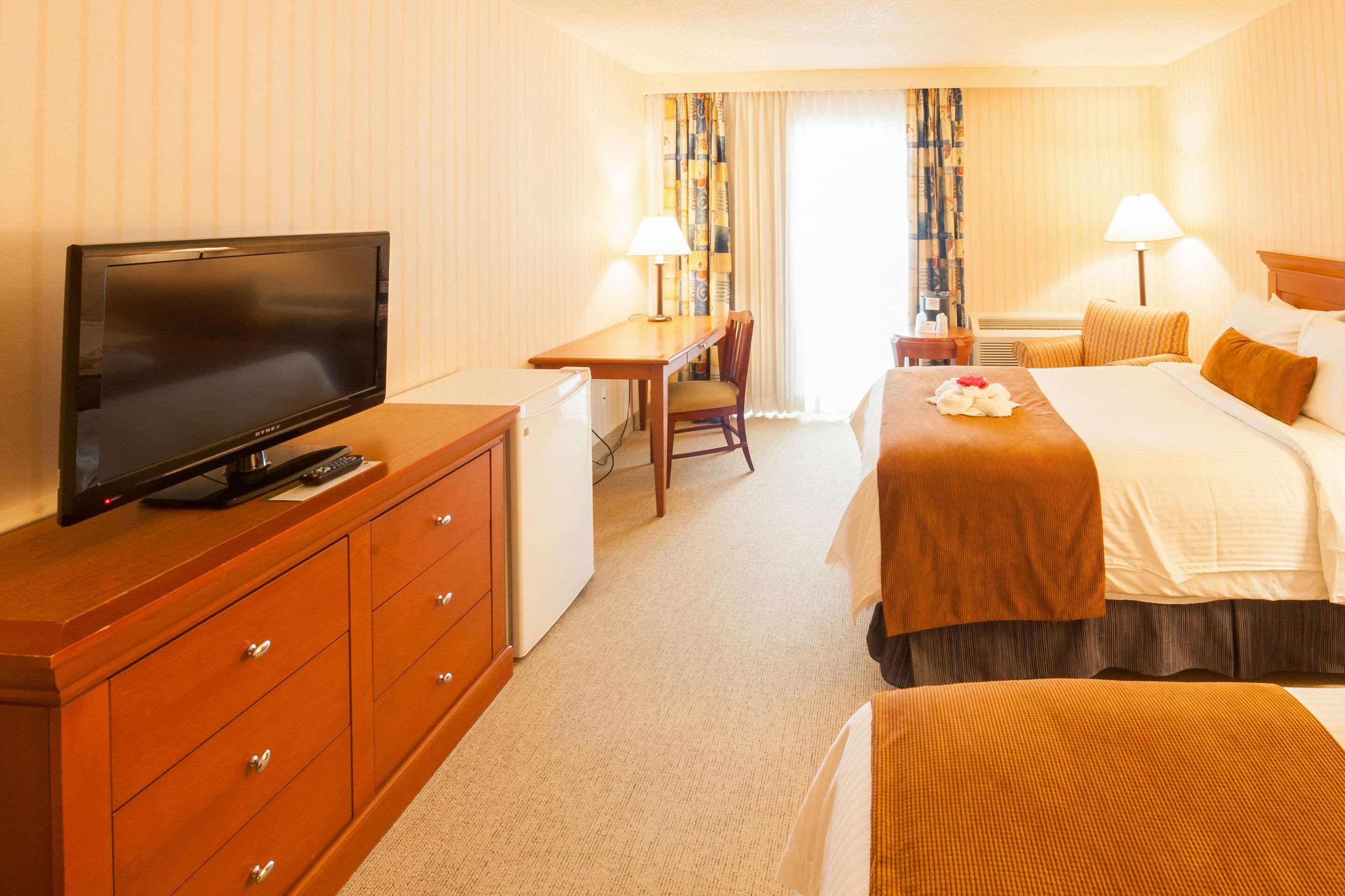 Pinestone Resort, Conference Centre, Spa & Golf Course Haliburton Esterno foto