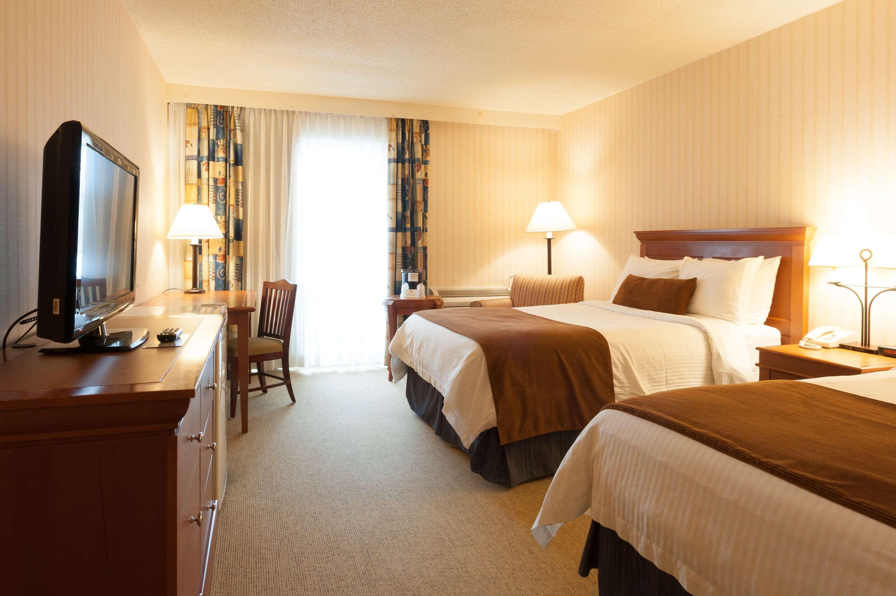 Pinestone Resort, Conference Centre, Spa & Golf Course Haliburton Esterno foto