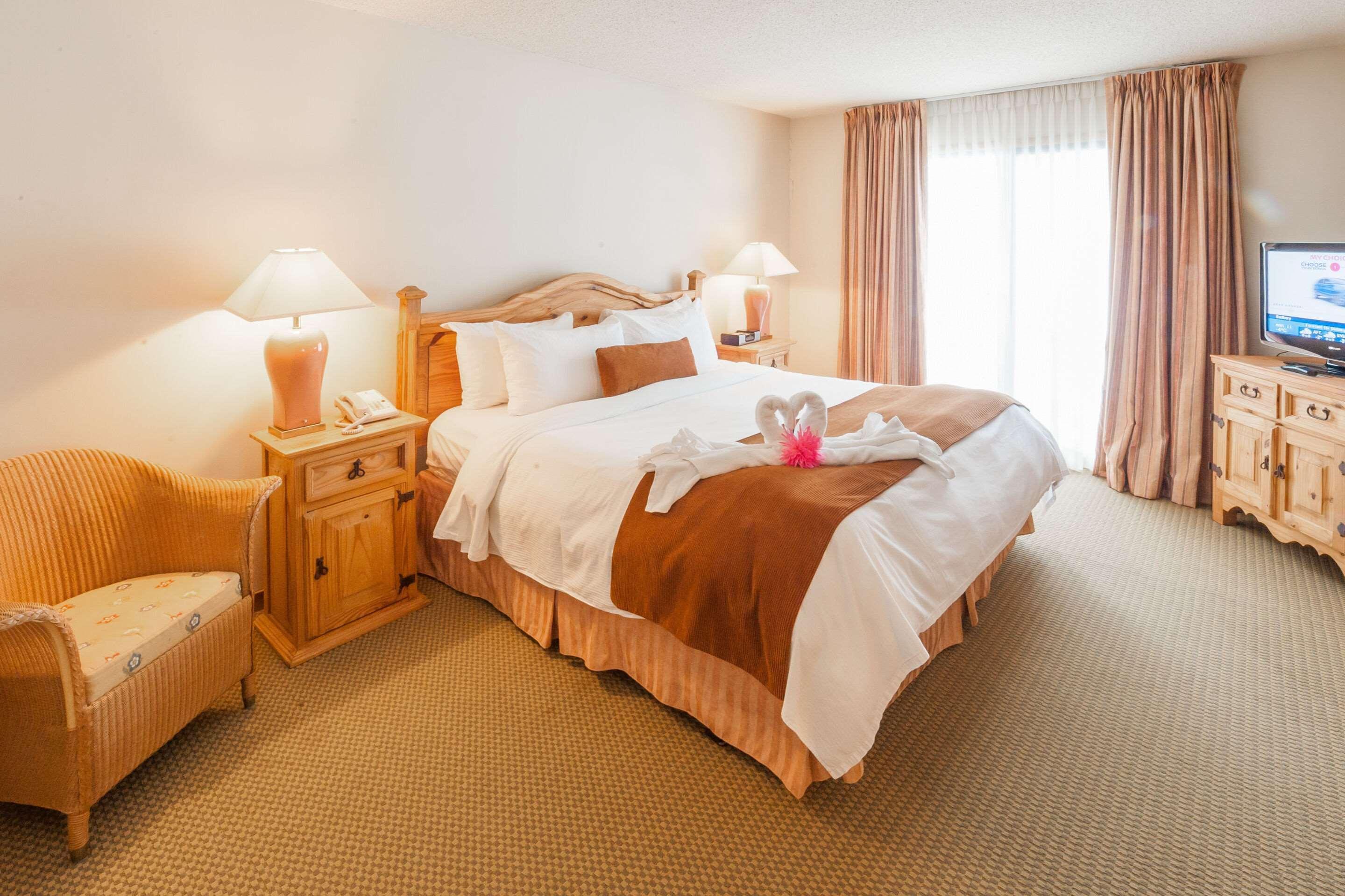 Pinestone Resort, Conference Centre, Spa & Golf Course Haliburton Esterno foto