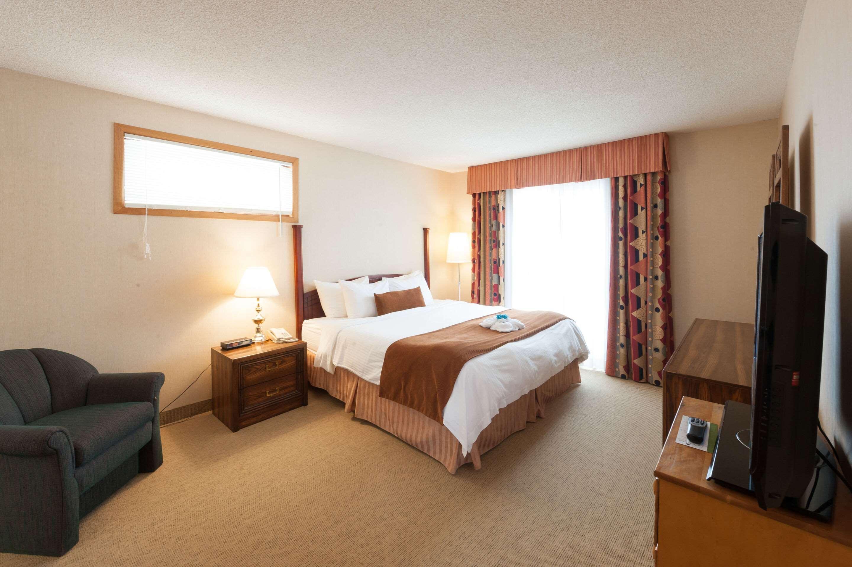 Pinestone Resort, Conference Centre, Spa & Golf Course Haliburton Esterno foto