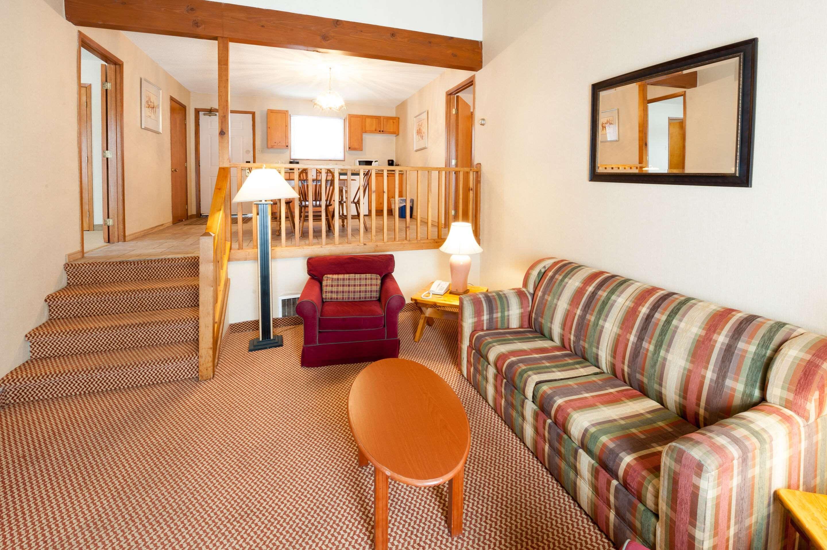 Pinestone Resort, Conference Centre, Spa & Golf Course Haliburton Esterno foto