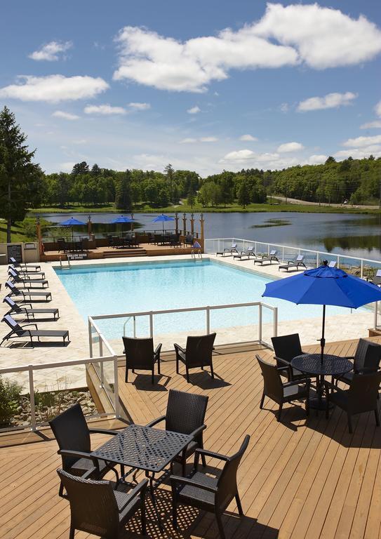 Pinestone Resort, Conference Centre, Spa & Golf Course Haliburton Esterno foto