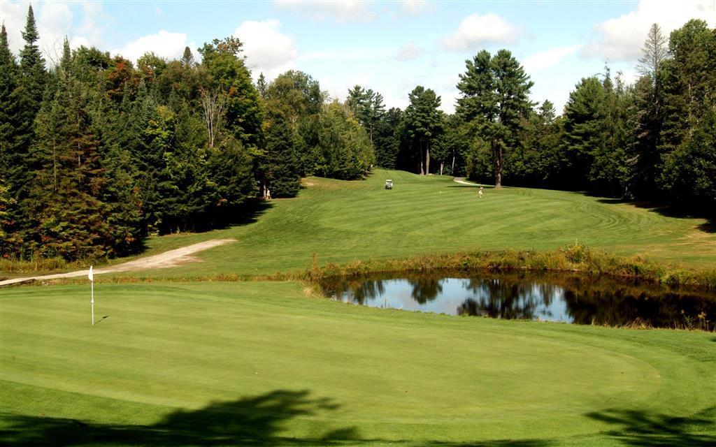Pinestone Resort, Conference Centre, Spa & Golf Course Haliburton Servizi foto