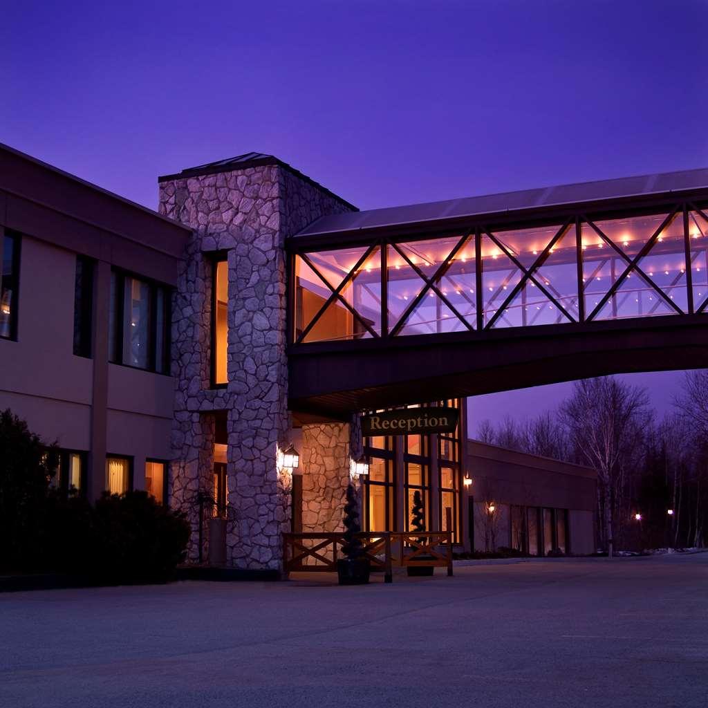 Pinestone Resort, Conference Centre, Spa & Golf Course Haliburton Esterno foto